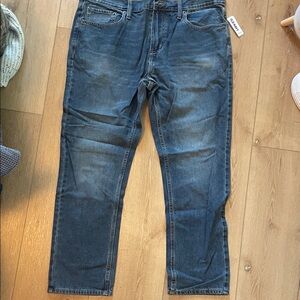 Old Navy Men's Straight Jeans in Dark Blue
